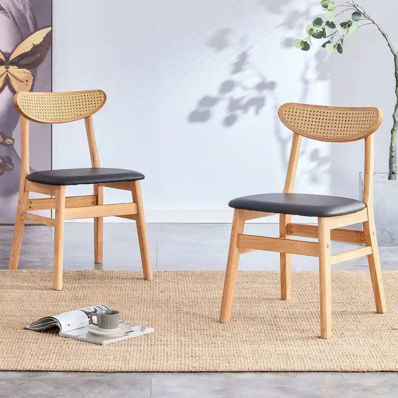 The stylish and durable solid wood dining chair